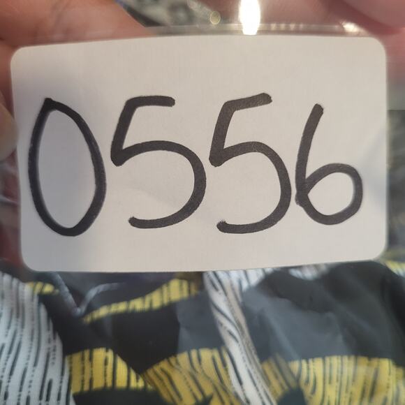 Alfani Womens Tunic Blouse Sz Large Embroidered Flared Sleeve Polyester Top EUC - Picture 15 of 15